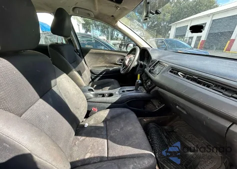 2019 Honda Hr-V Lx z USA, uszkodzony, nr VIN 3CZRU5H39KM722116